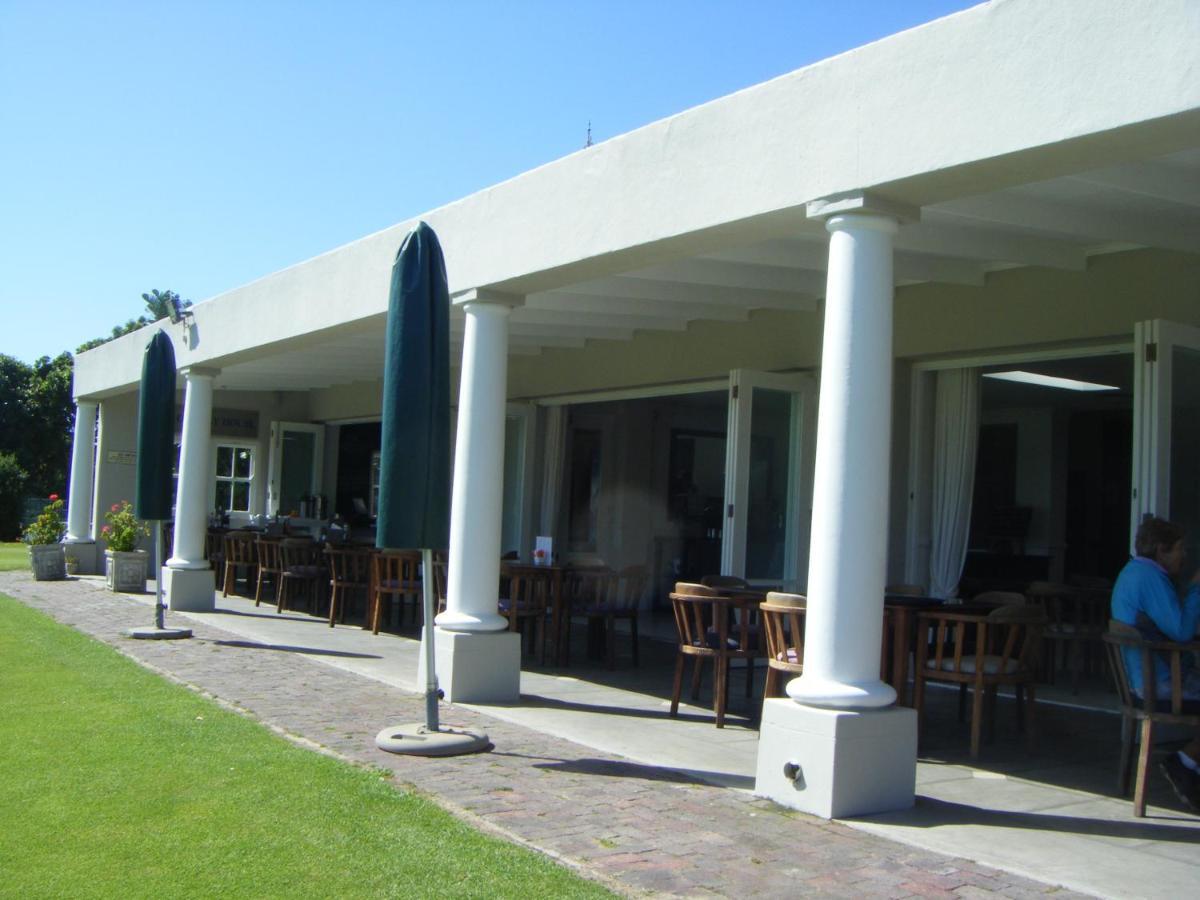 L4 Goose Valley Golf Estate Плеттенберг-Бей Экстерьер фото